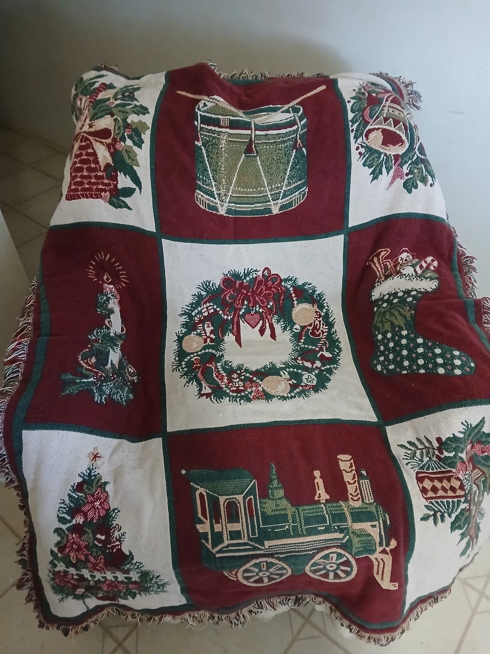 Vtg Crown Crafts Vintage Blanket Woven Cotton Fringe Train 55x42 Grandmacore